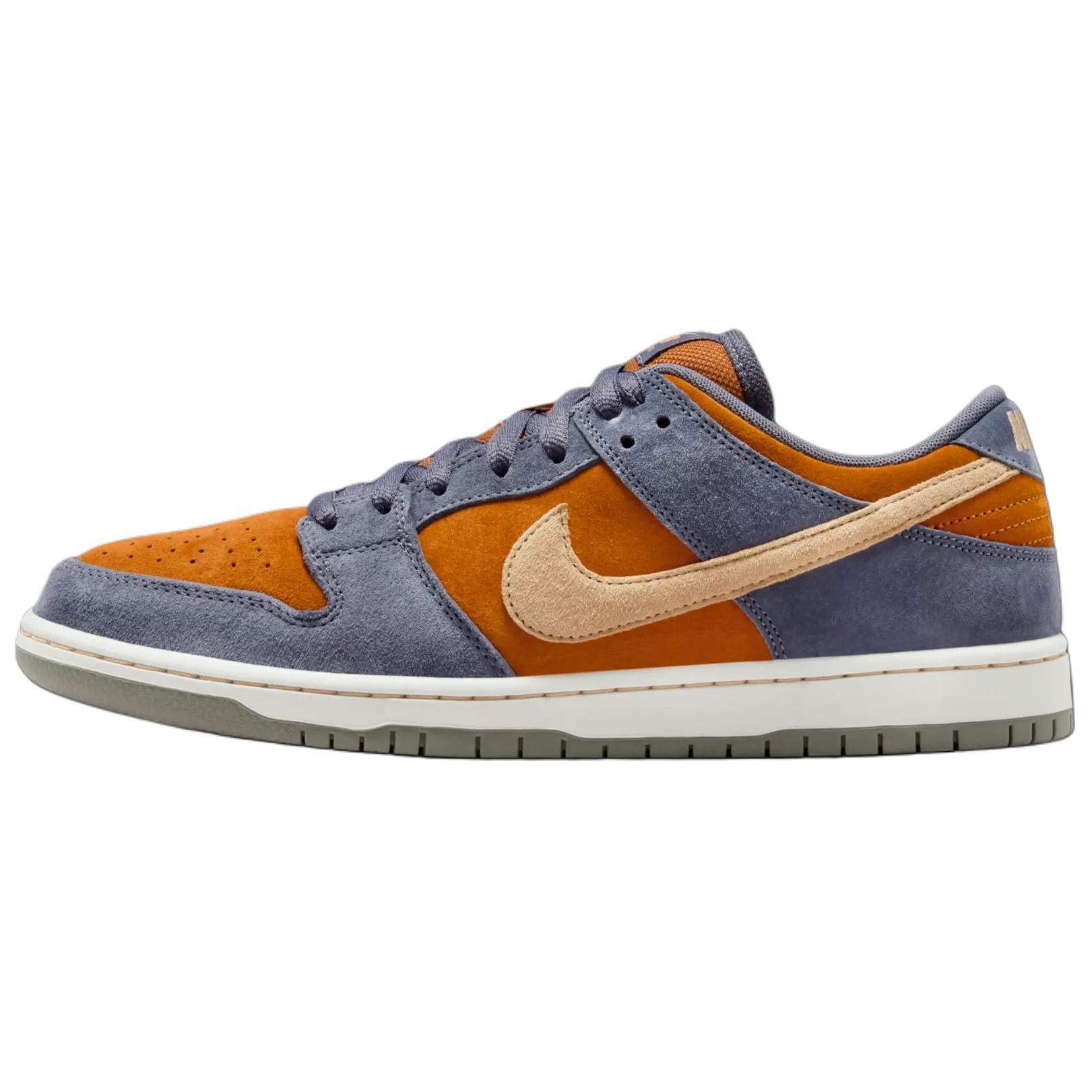 

Кеды для скейтбординга Nike Sb Dunk Low Light Carbon Monarch HF3063-002 36 коричневый