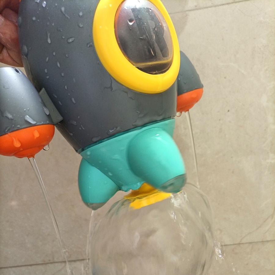 Q Version Shower Rotating Spray Rocket Water Splashing Handheld Showerhead Baby Shower Soothing Toy