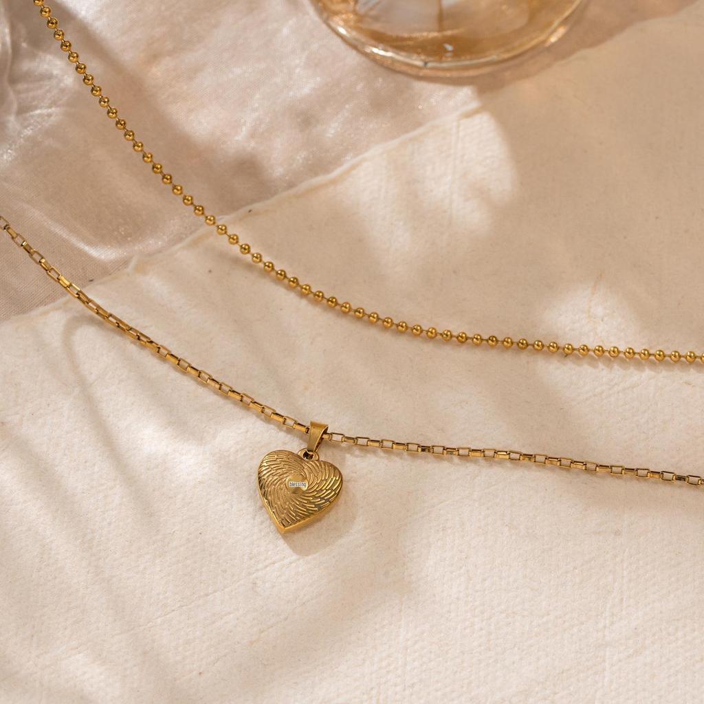 European and American Style Retro Titanium Double Layer Zircon Heart Necklace for Women