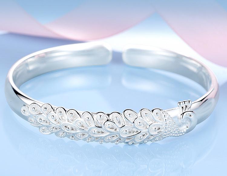 Heritage Peacock Filigree Silver-Plated Bangle: Vintage Ethnic Flower Design Bracelet for Women