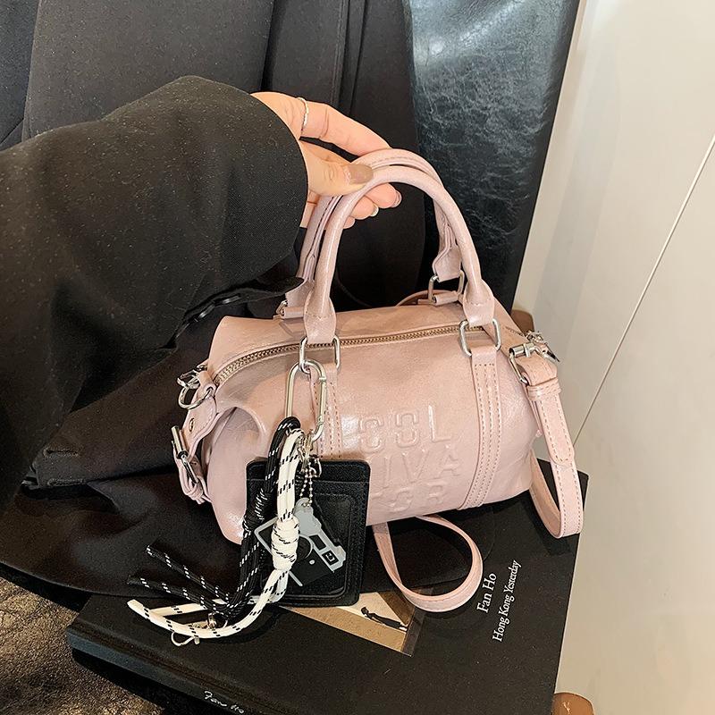 Simple Casual Handbag Bag Women's New Versatile Shoulder Messenger Bag Fashionable Commuter Pillow Bag
