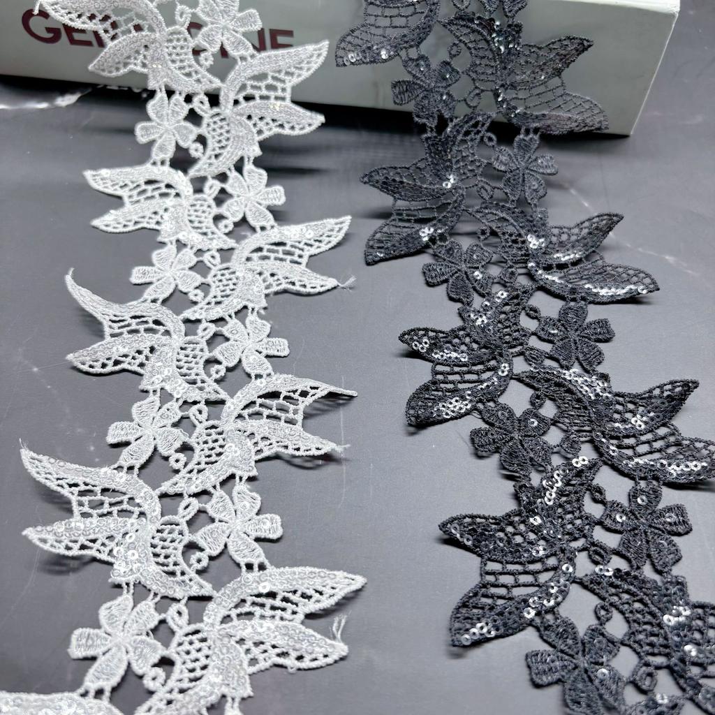 Polyester Bestickte Spitze Perlen Spitze Bekleidungszubehör Zuhause Dekokissen Unterwäsche Gurtband Beidseitige Spitzenaccessoires Hohl