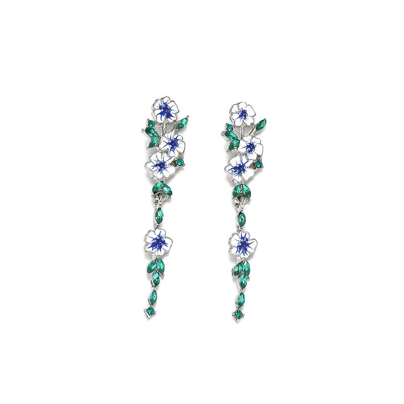 Elegant Summer Green Leaf  Flower Zircon Long Earrings for Women