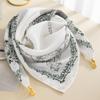 Women's Magnetic Buckle Cotton Scarf - Stylish, Lightweight, Comfortable Neck Protection