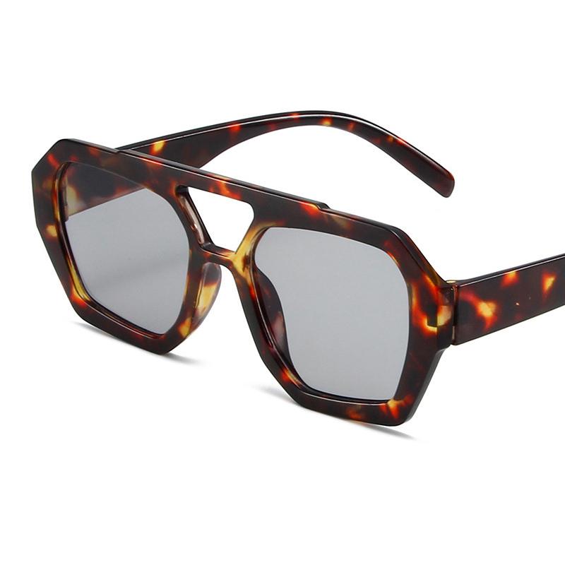 Fashion Double Bridge Sunglasses Women Men Trendy Polygonal Small Frame Sunshade Glasses Female Travel Beach Party Decor Eyewear