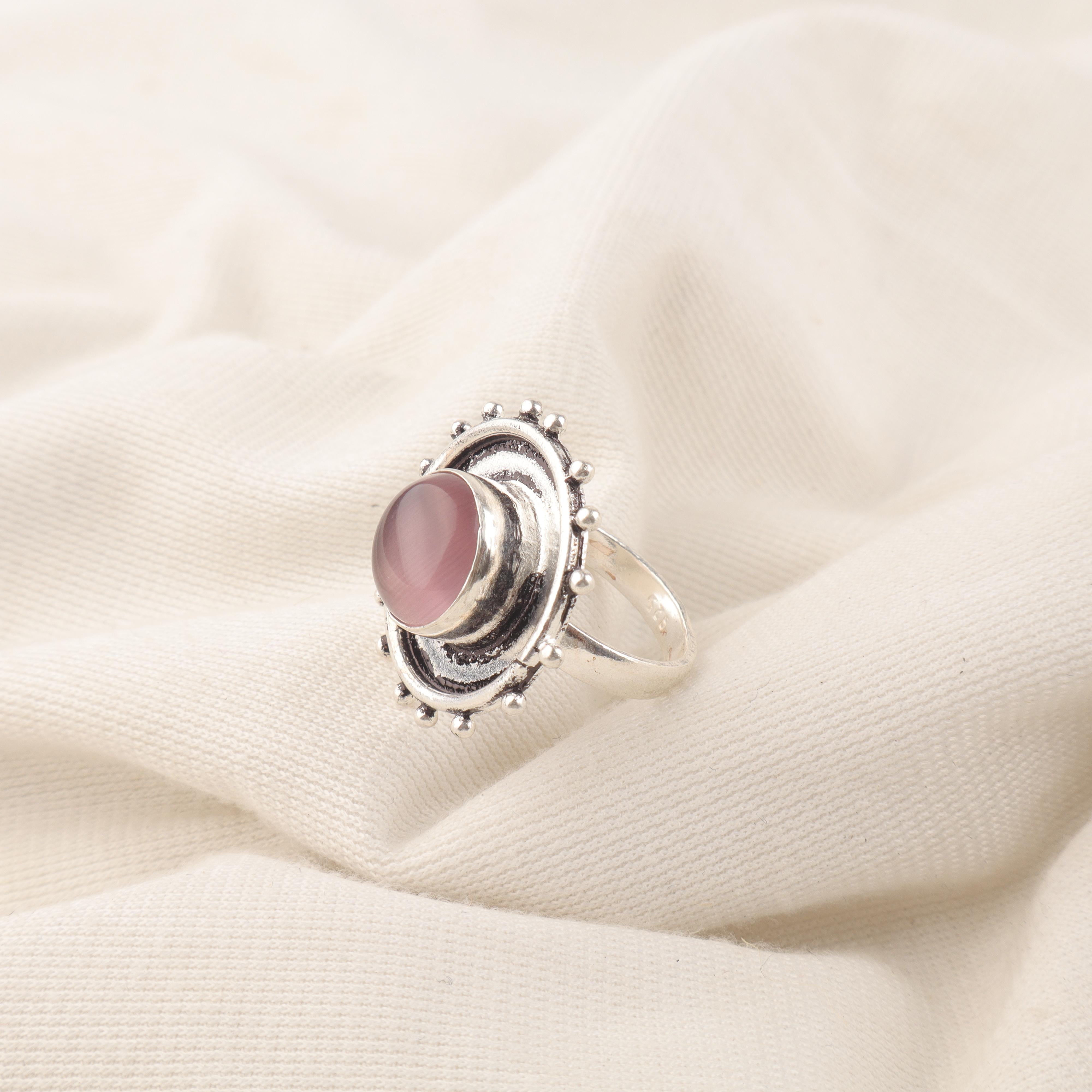 

Кольцо из фиолетового кошачьего глаза из стерлингового серебра 925 пробы, Ювелирное изделие с привлекательным драгоценным камнем ручной работы, Изящное новое кольцо в подарок для жены 12 фиолетовый