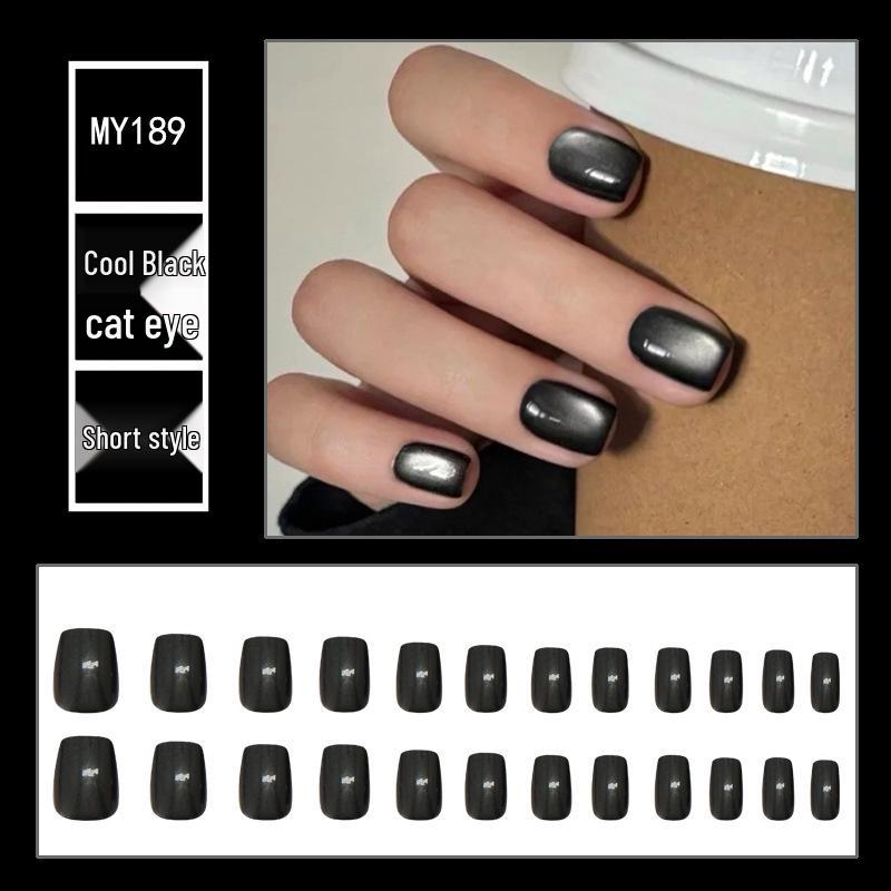 Chasing Light Cat's Eye Crystal Nails: Handmade, Detachable, Flash Diamond Design for Trendy, Stylish Looks.