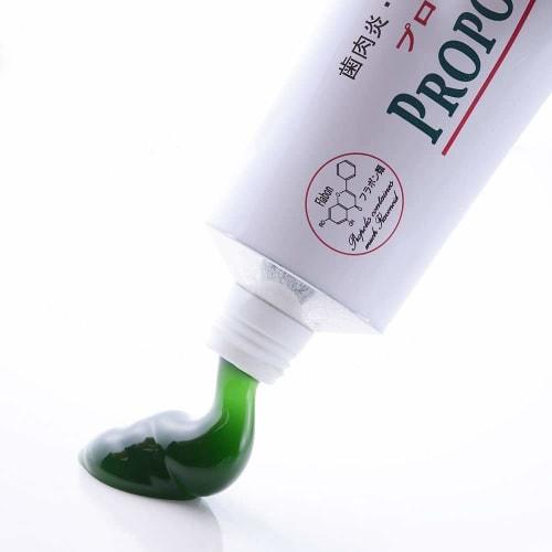 Propolis-infused Medicated Toothpaste: Propodental EX (80g) and Propodental Gel (75g). This Toothpaste Is Formulated with Propolis for Periodontal Dis
