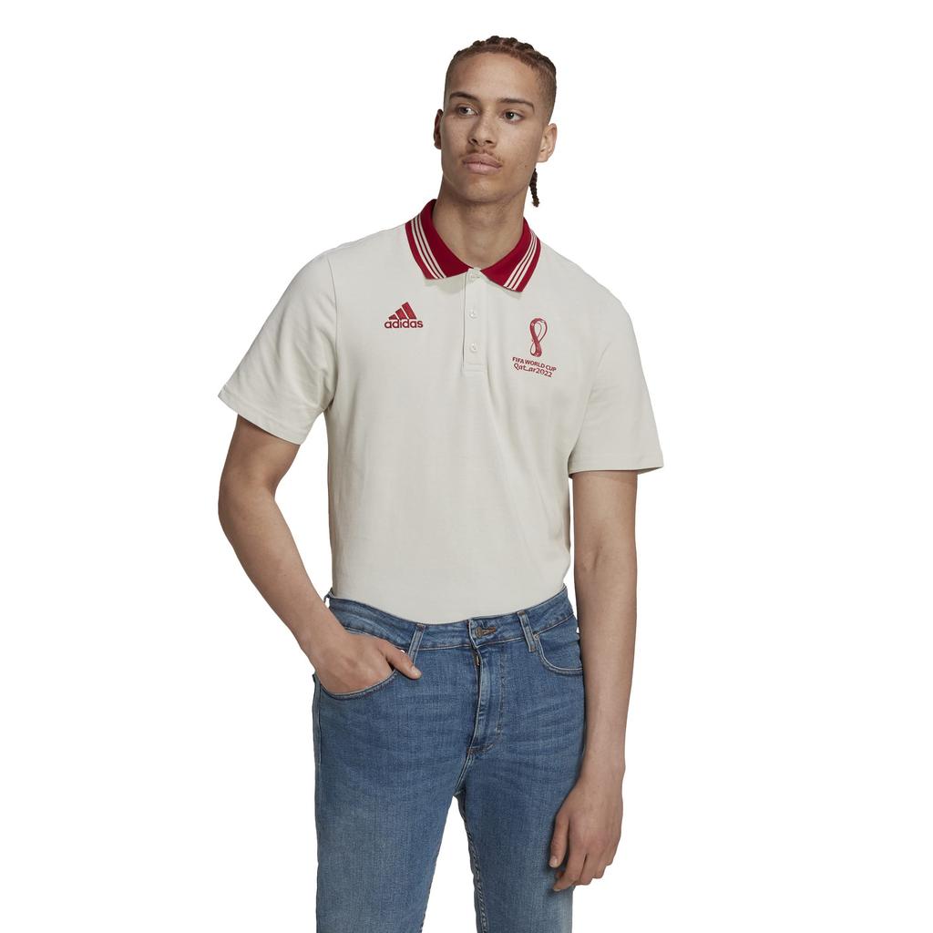 [Adidas] Fußball-Poloshirt FIFA Weltmeisterschaft 2022 (TM) Offizielles Emblem U1386 Herren Talkum (HD6371) S