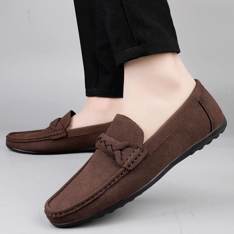 Fashion Men's Suede Loafers Casual Slip-On Comfortable Men Outdoor Flat Breathable Non-Slip Driving Shoes Classic Men Shoes for Wedding