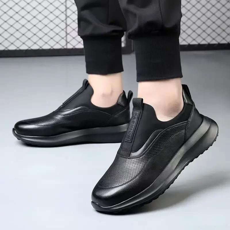 Men Platform Sneakers Autumn New Vulcanized Shoes Men Casual Slip-on Running Shoes Breathable Soft Soles Thick Sole Sports Shoe