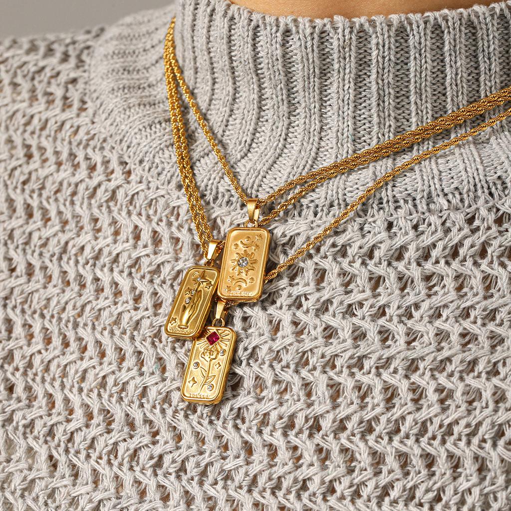 Tarot 3D Relief Diamond-encrusted Eight-pointed Star Pendant Necklace Flower Sun God Stainless Steel Jewelry