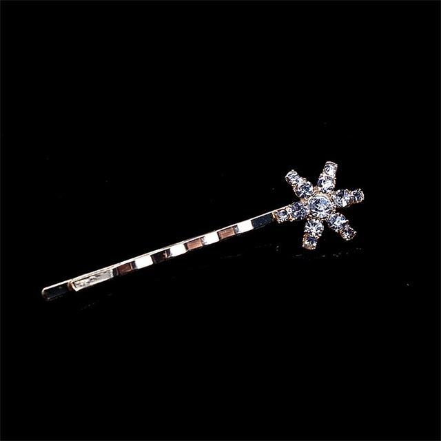 New Geometric Stars Moon Rhinestone Hair Clip Set Snowflake Star Bride Hairpins Women Side Clip Hair Barrettes Hair Accessories
