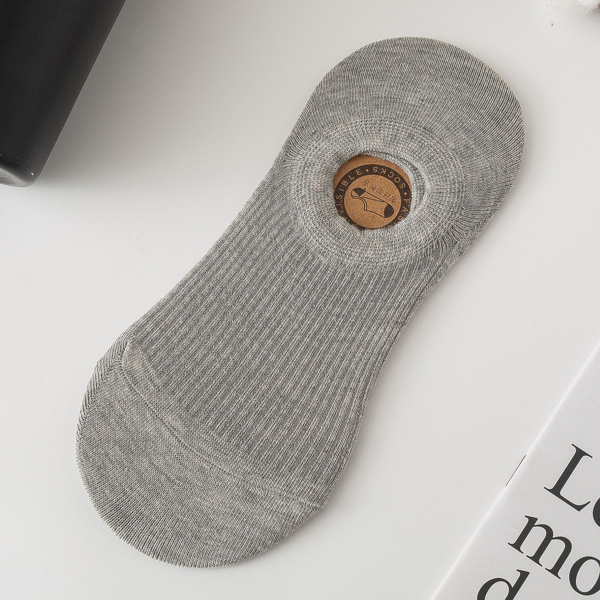 

Basic ~ Seasonal Thin Couple Daily Black And White Gray Cotton Silicone Does Not Fall Off The Heel Shallow Invisible Boat Socks One size