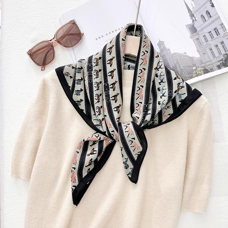Designer Niche Personalized Printed Square Scarf Japanese and Korean High-end Sense Elegant Temperament Herringbone Silk Scarf Decorative Scarf