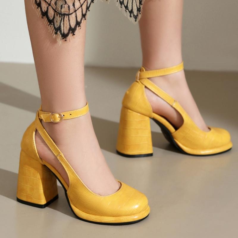 Stängd Tå Röda Klackskor Blockklack Sandaler för Kvinnor Sommarskor Pumps Dam Ankelrem Eleganta Svarta Nude Fest Bröllopsskor Märke