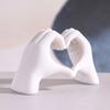 Mini Liebesgesten-Skulptur Harzhandwerk Ornament für Zuhause, Schlafzimmer, Wohnzimmer, Arbeitszimmer Schreibtischdekoration