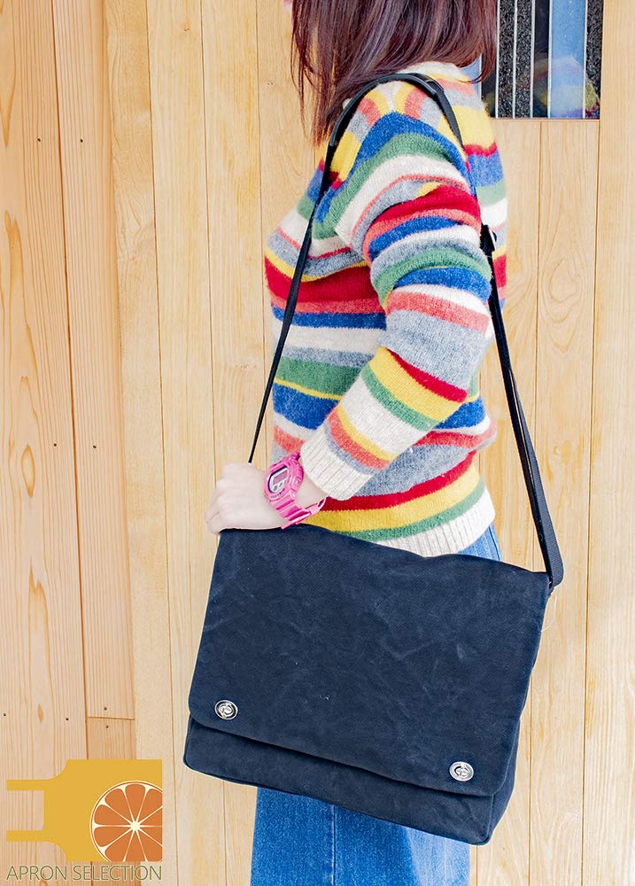 Hinomoto Canvas Shoulder Bag, Medium, Canvas, Twist Clasp, Crossbody, No. 106M (Black)