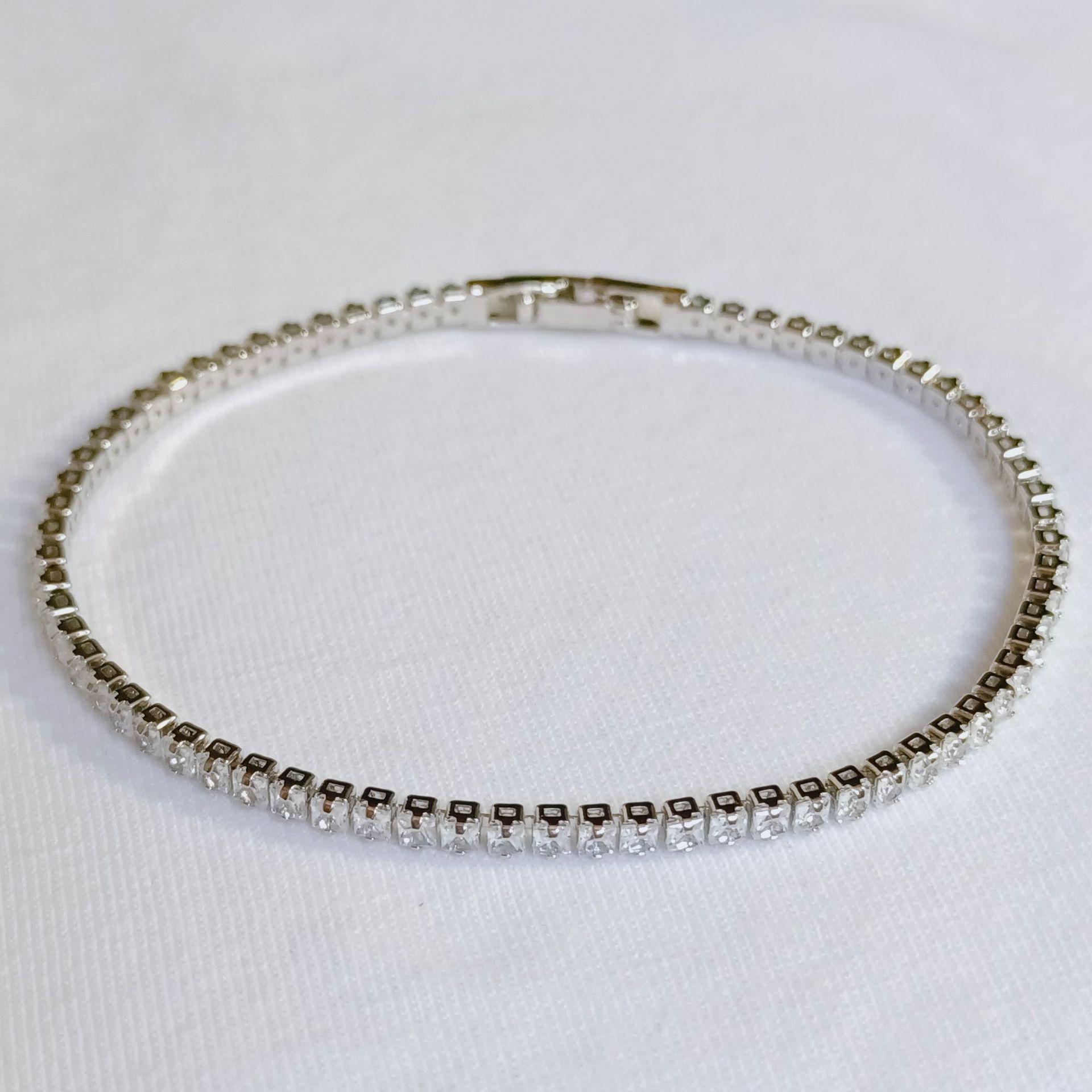 

Европейский и американский хип-хоп стиль теннисный браслет с полным бриллиантовым паве 17cm