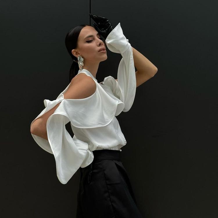 Sexy Loose White Women's Shirt Fashion O-Neck Off Shoulder Long Sleeve Shirts Elegant Classic Ruffle Top Female Clothing