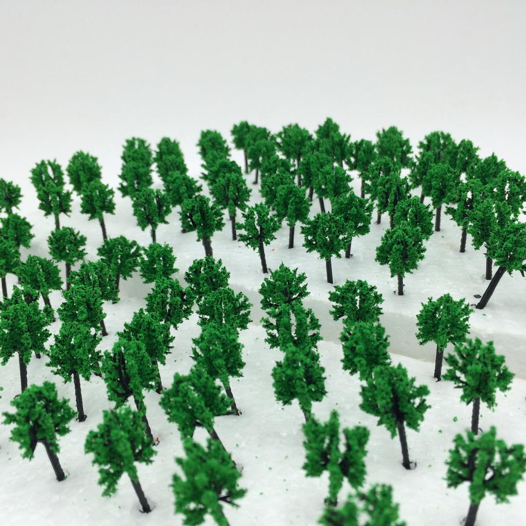 DauStage N Gauge Forest Diorama Materials for Railway and Architectural Models, Green, 100 Pieces (01, Green, 3.0cm, 100 Pieces)
