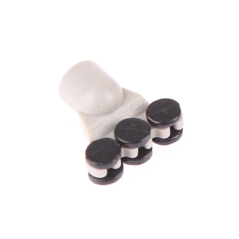 Ein Satz Räder, 6 kleine Räder für 20 cm Legierungsmetall Sowjetunion Air 225 An-225 Flugzeugmodell Flugzeug