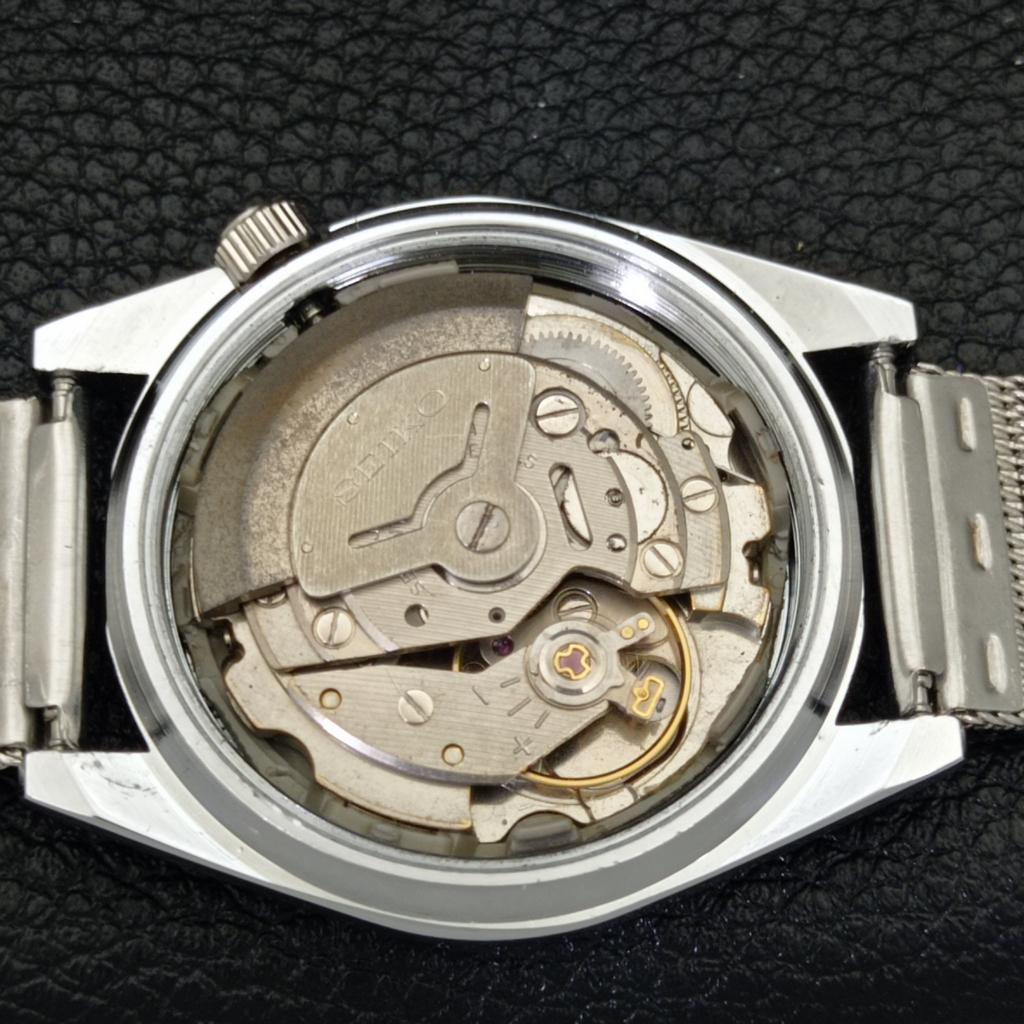 JAPAN VINTAGE REFURBISHED SEIKO 5 AUTOMATIC MENS GREEN DIAL WATCH a440532-9 Sk-a440532-1