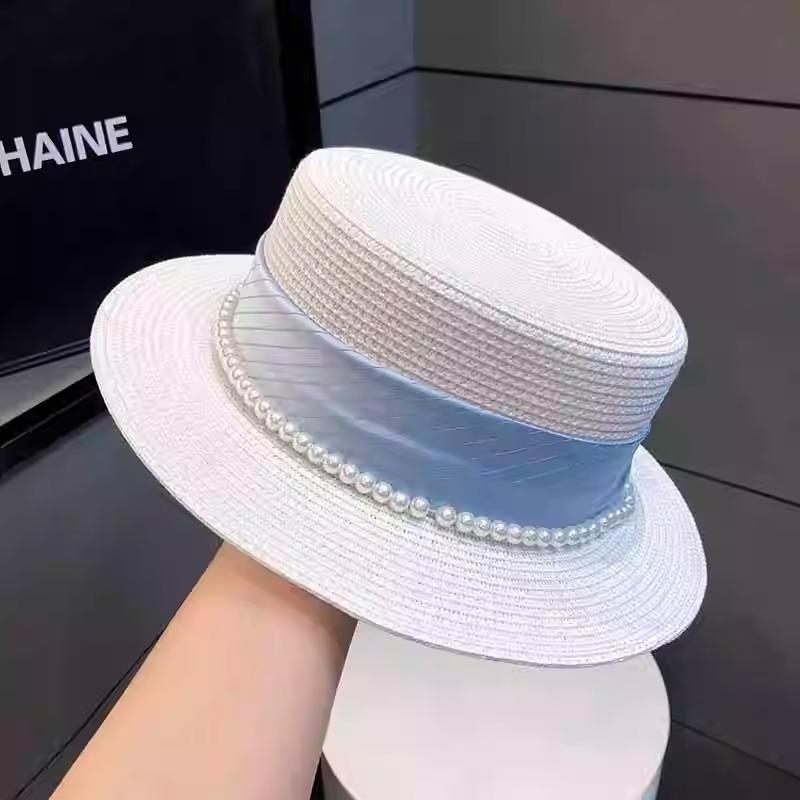 Hat women 2025 new summer retro fashion pearl straw top hat travel seaside flat top celebrity style straw hat