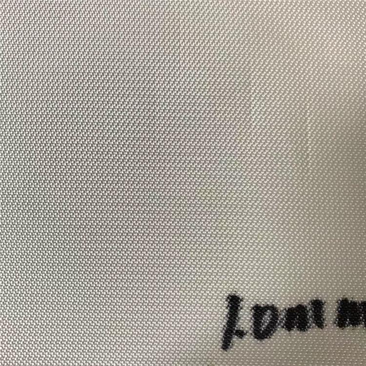 

1-3mm Ultra-High Molecular Weight Polyethylene Woven Fabric Dali Ma Wear-Resistant and Cutting-Resistant Woven Fabric UHMWPE 67x150cm