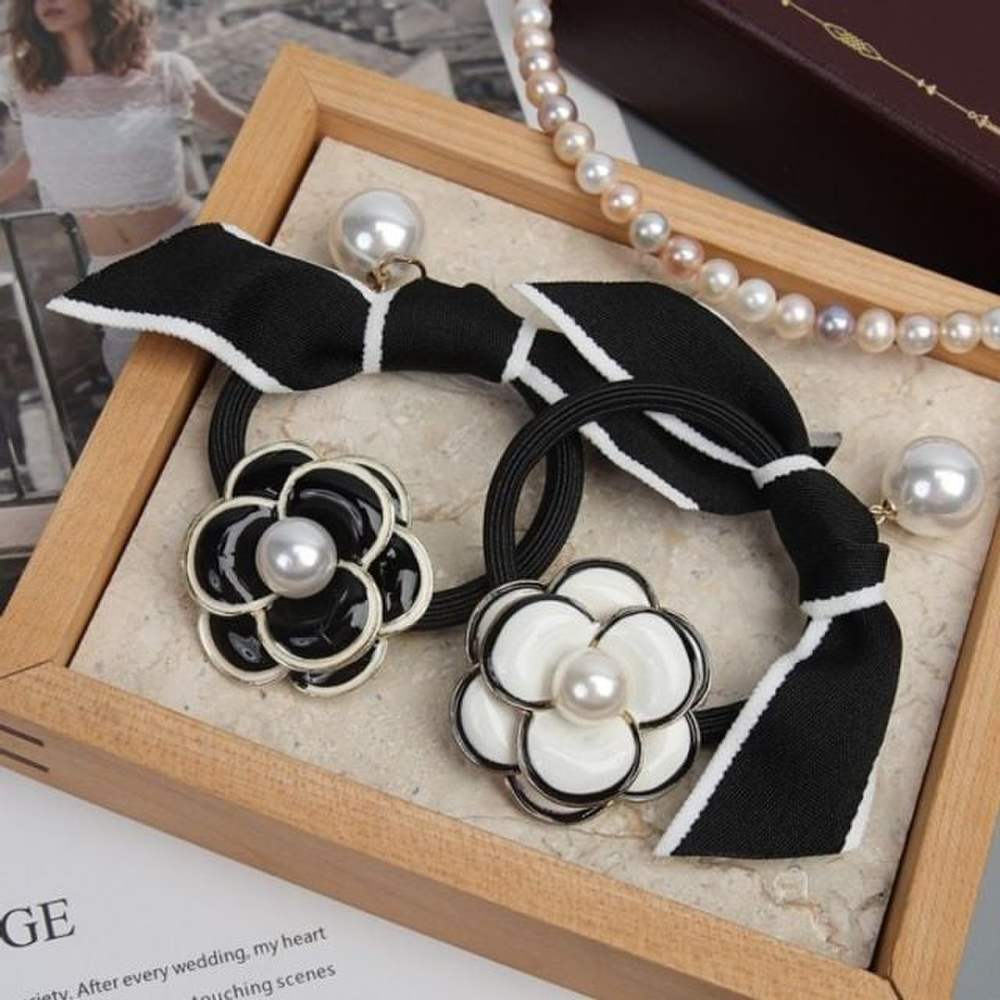 

Камелия День Глянцевая Повязка для Волос Базовая white