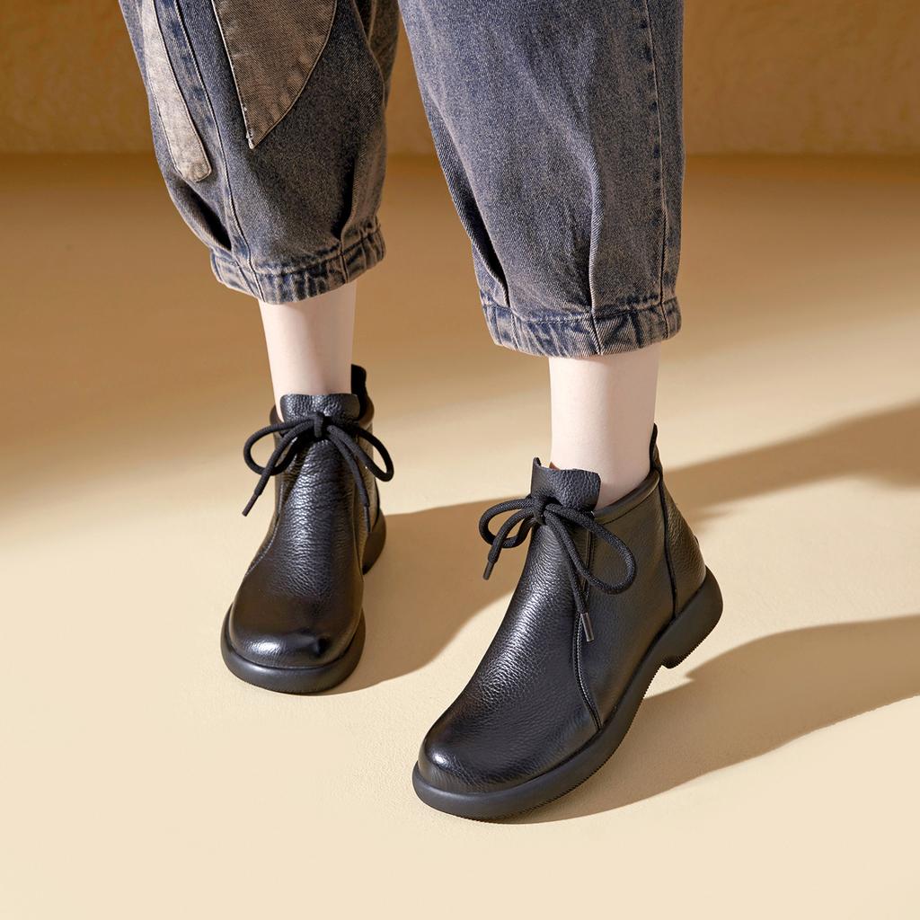 Winter leather soft-soled soft-faced mother cotton shoes with velvet warm heels medium and short boots