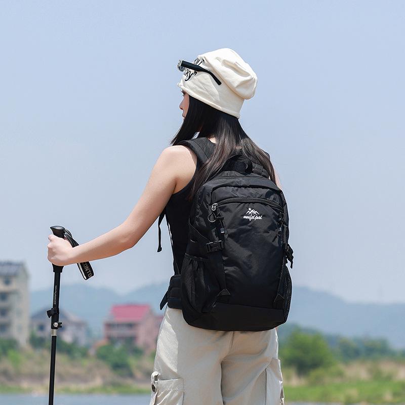 Large Capacity Mountaineering Backpack: Outdoor Hiking, Travel, and School Bag for Men & Women