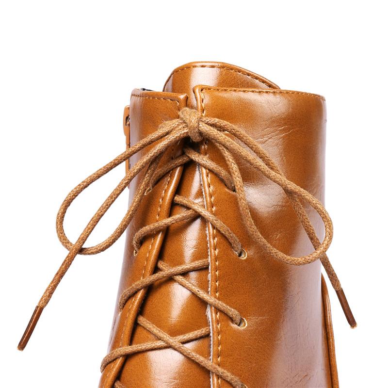 Women's High-heeled Short Boots Autumn and Winter New Simple and Comfortable Thick-heeled Solid-color Large-size Short Boots