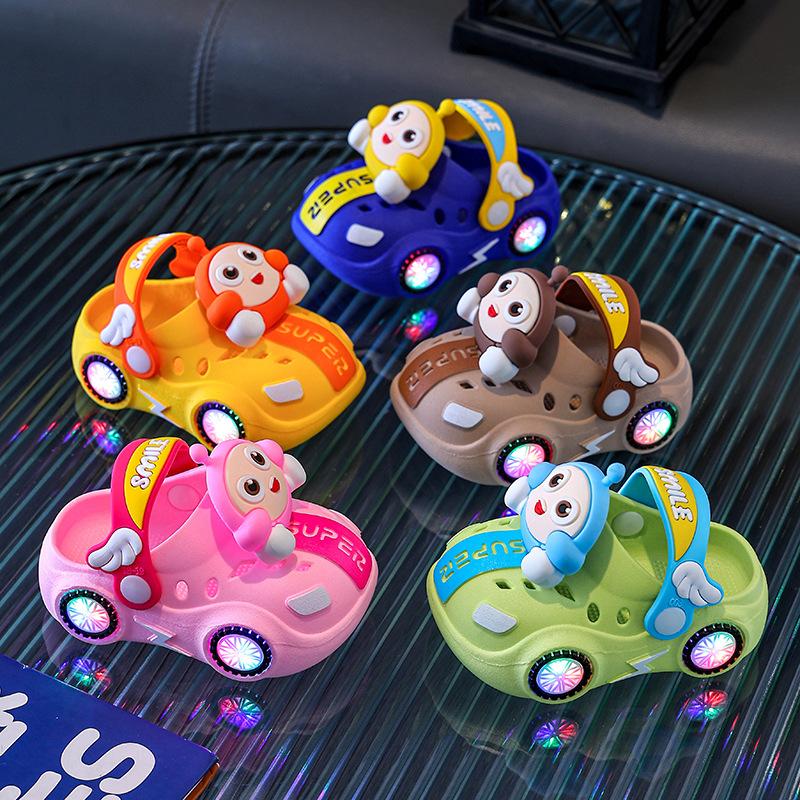 Children's Slippers Summer Girls Baby Car Shiny Light Indoor Soft Sole Non-Slip Sandals Boys Egg Cartoon Clog Shoes