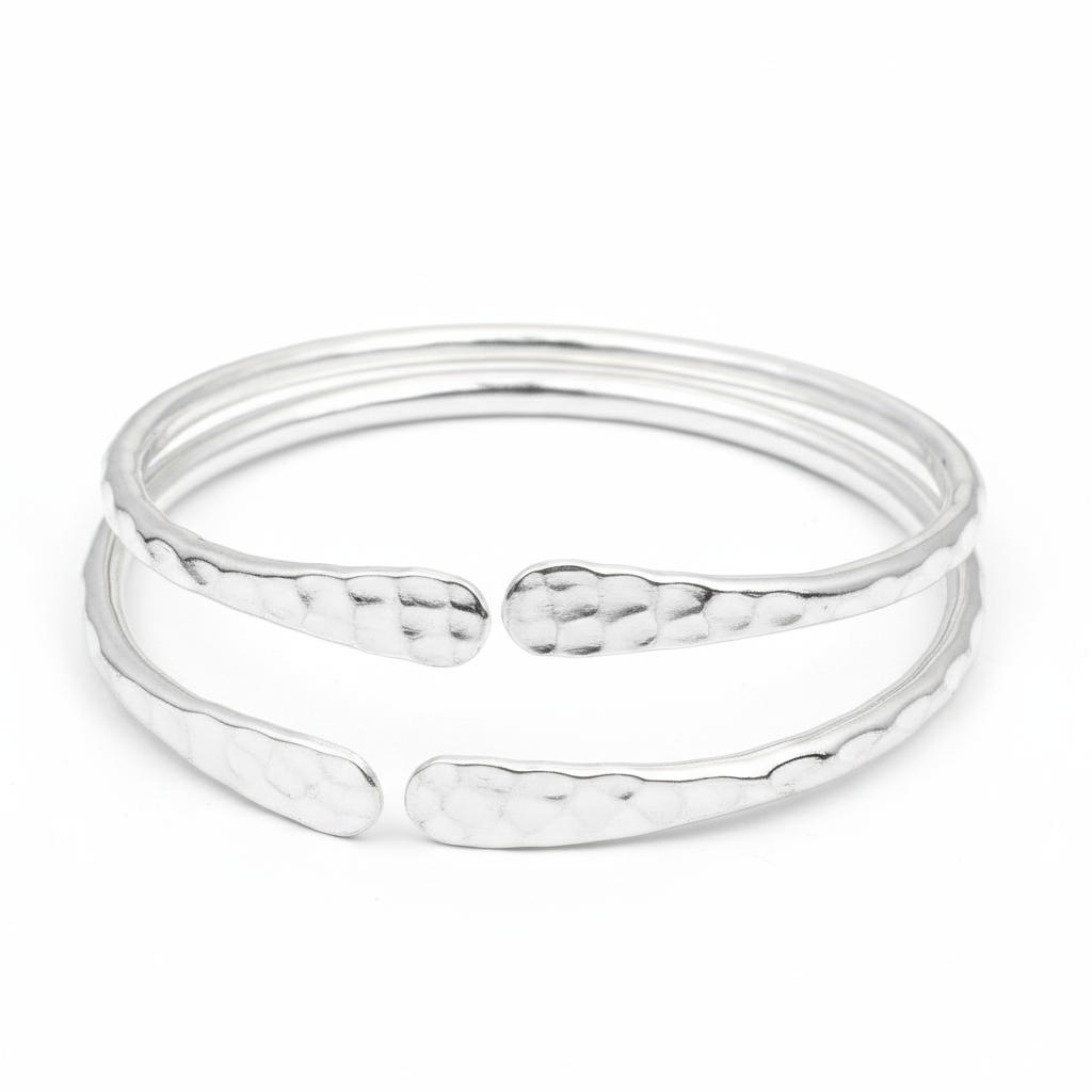 2Pcs Adjustable Vintage Hammered Metal Cuff Bangle Adjustable Silver Plated Open Bracelet  Bohemian Stacking Jewelry for Women