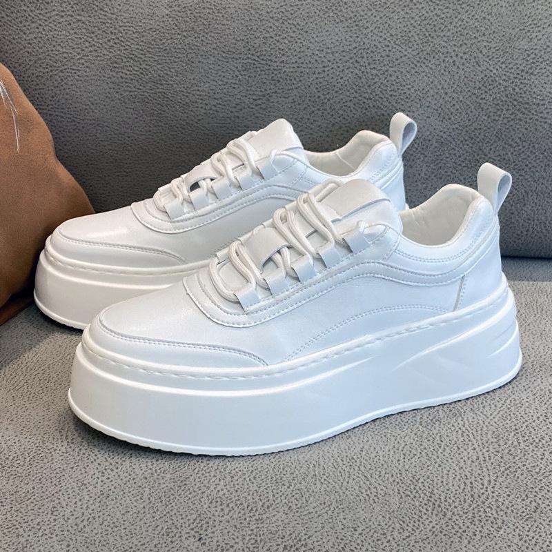 Men's Platform Leather Casual Shoes Spring Popular Comforts Men Skateboard Shoes Student Small White Shoe Fashion Tenis Sneakers