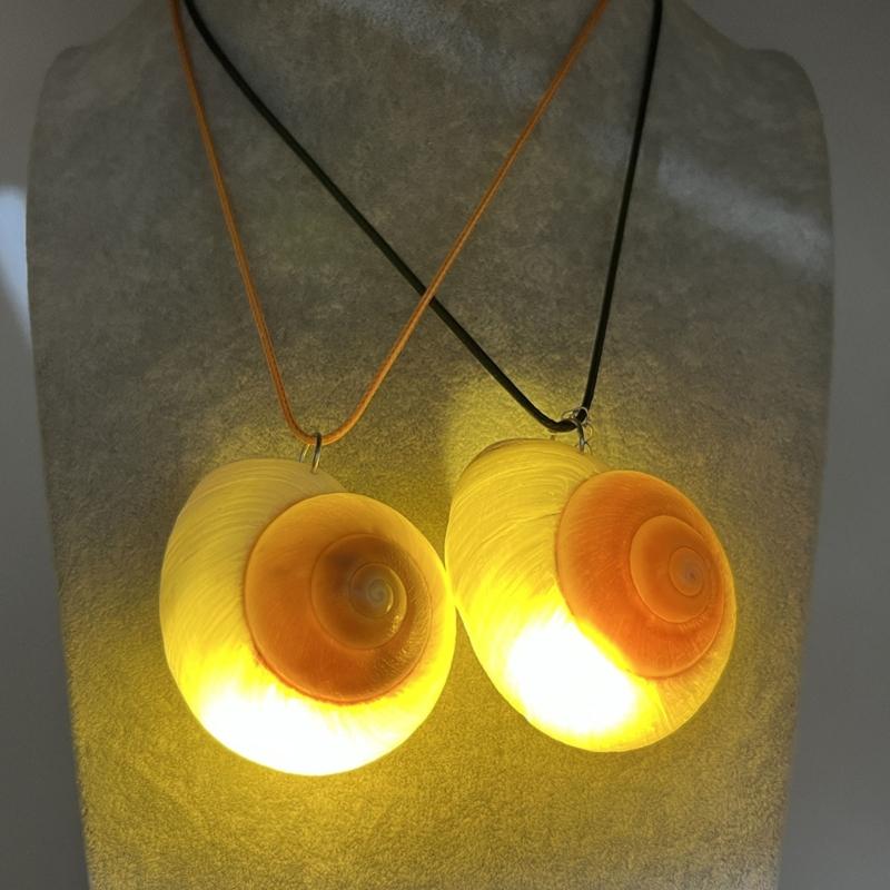 Glowing Seashells Pendant Necklace with Adjustable Rope Chain for Night Parties and Outdoor Event Trendy Women