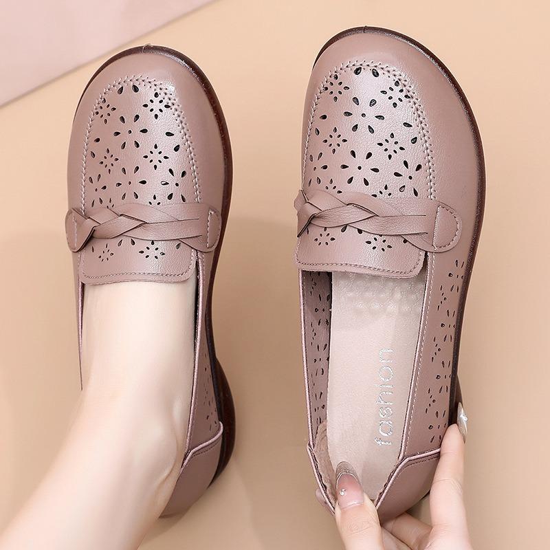 Soft-soled Shoes Sandals Baotou Flat-soled Elderly Women's Hole Shoes Single Shoes Non-slip Comfortable Women's Shoes Summer