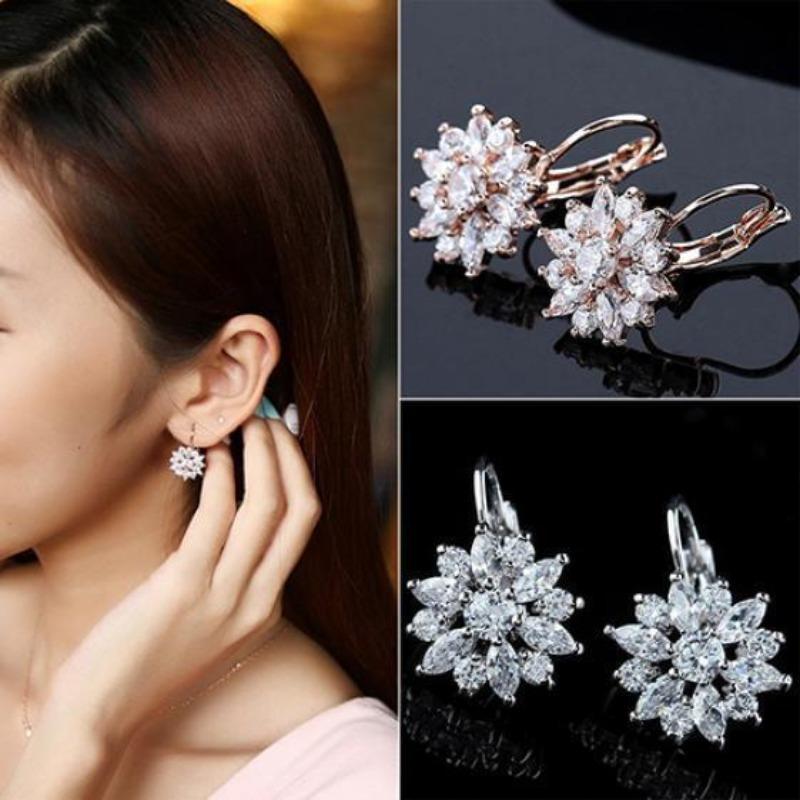 Luxury Zircon Stone Flower Pattern Stud Earrings