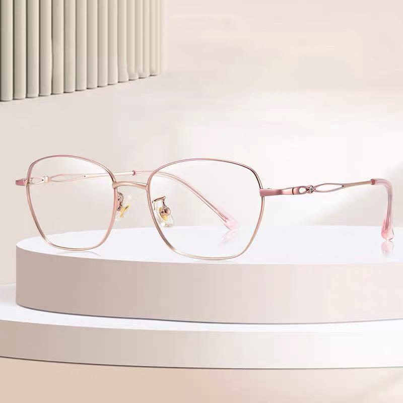 Trendy HD Anti-Blue Light Reading Glasses for Men & Women - Youthful Look, New Style Clear Lens