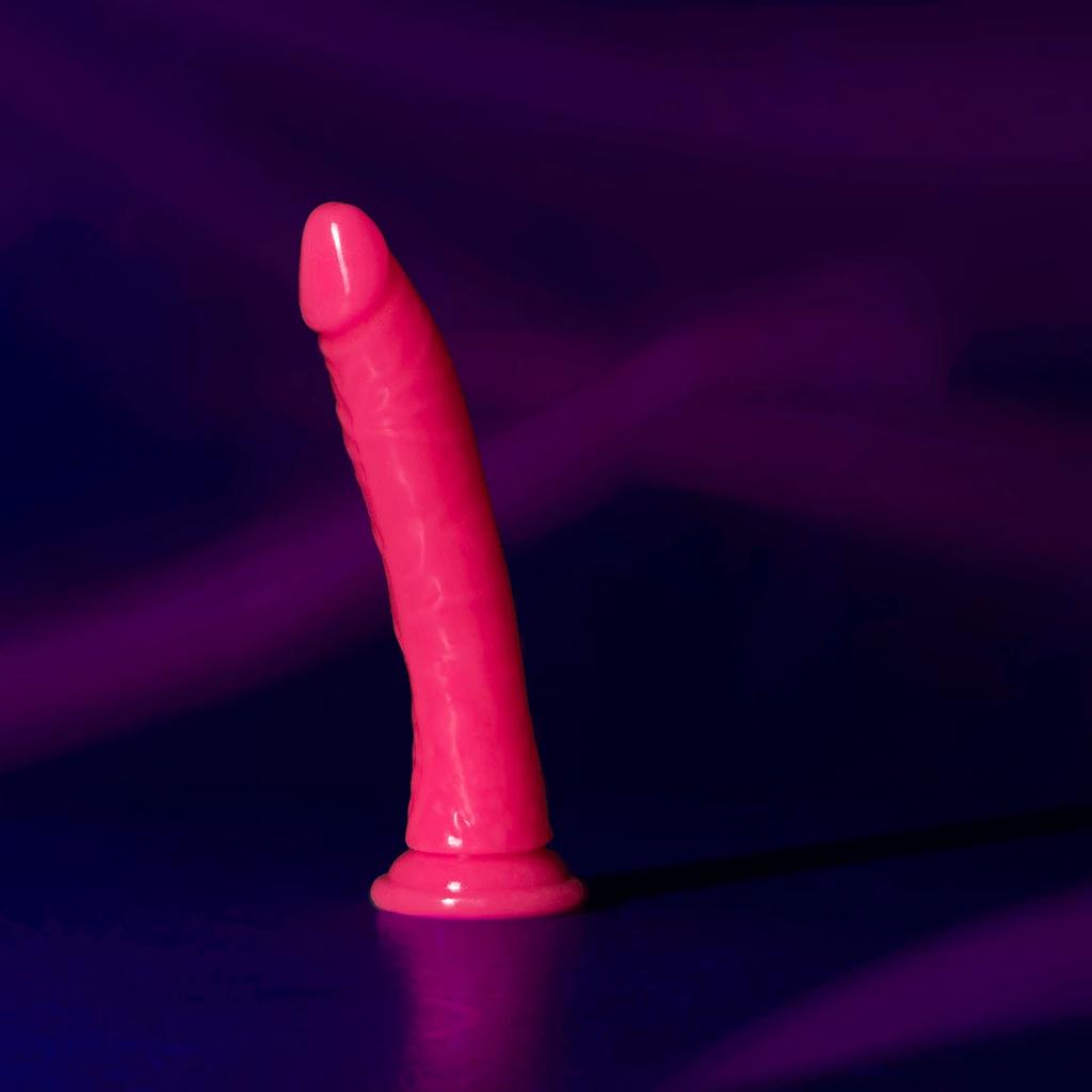 RealRock - Realistic dildo with suction cup 20 cm