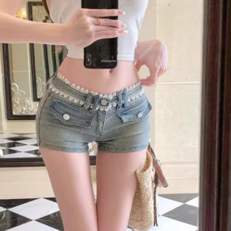 Shorts Jeans de Cintura Baixa com Renda - Estilo Hot Girl - Verão A-Line Levanta Bumbum Hot Pants para Mulheres