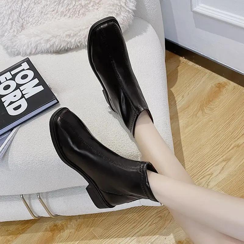 Fashion 2024 Spring and Autumn Fashion British Zipper Design Women's Short Boots Simple Solid Color Square Toe Thick Heel Chelsea Boots