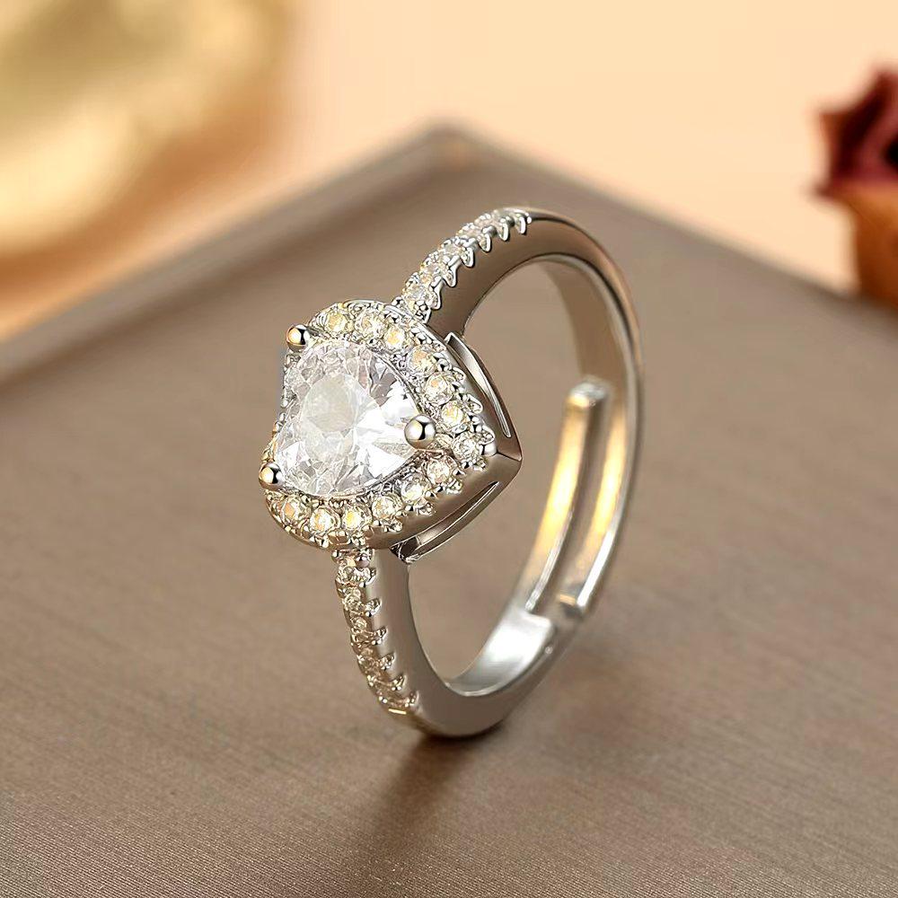 One Carat Heart Moissanite Pink Diamond Ring for Women - Fashionable, Versatile Jewelry.