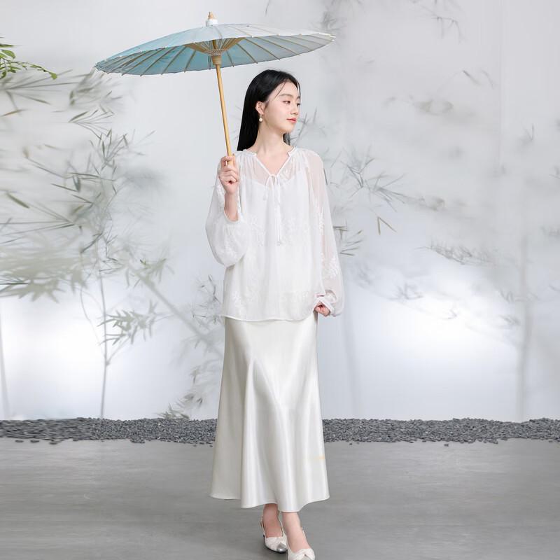 Sancai 2026 Spring New Chinese Embroidered V-Neck Loose Blouse