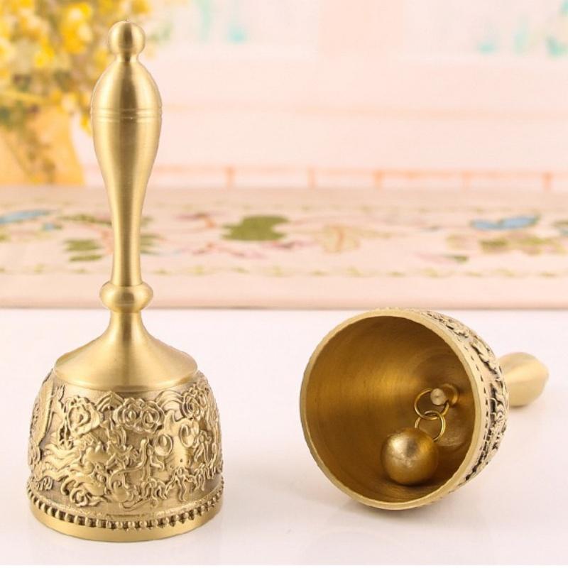Handrassel Messingglocke mit Griff Schulklasse Zuhause Tischdekoration Messingglocke Rassel für Babys Vintage-Stil