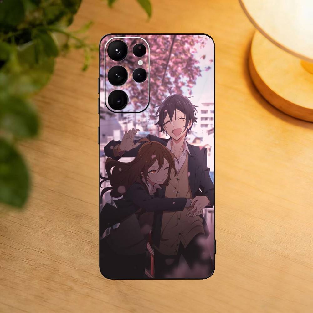 

Horimiya Hori And Miyamura Phone Case For Samsung S25,24,23,22,30,21,10,9,Ultra,Plus,Lite Soft Black Case Samsung S25ULTRA