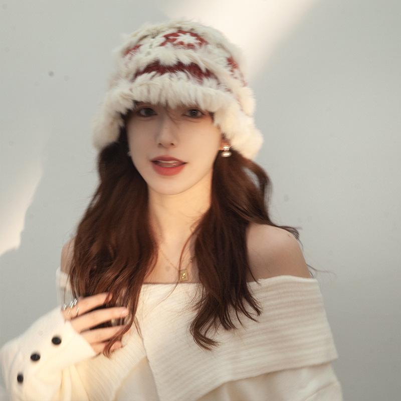 Autumn and winter new red lion hat women's warm versatile face small bucket hat cute rabbit hair handmade knitted hat