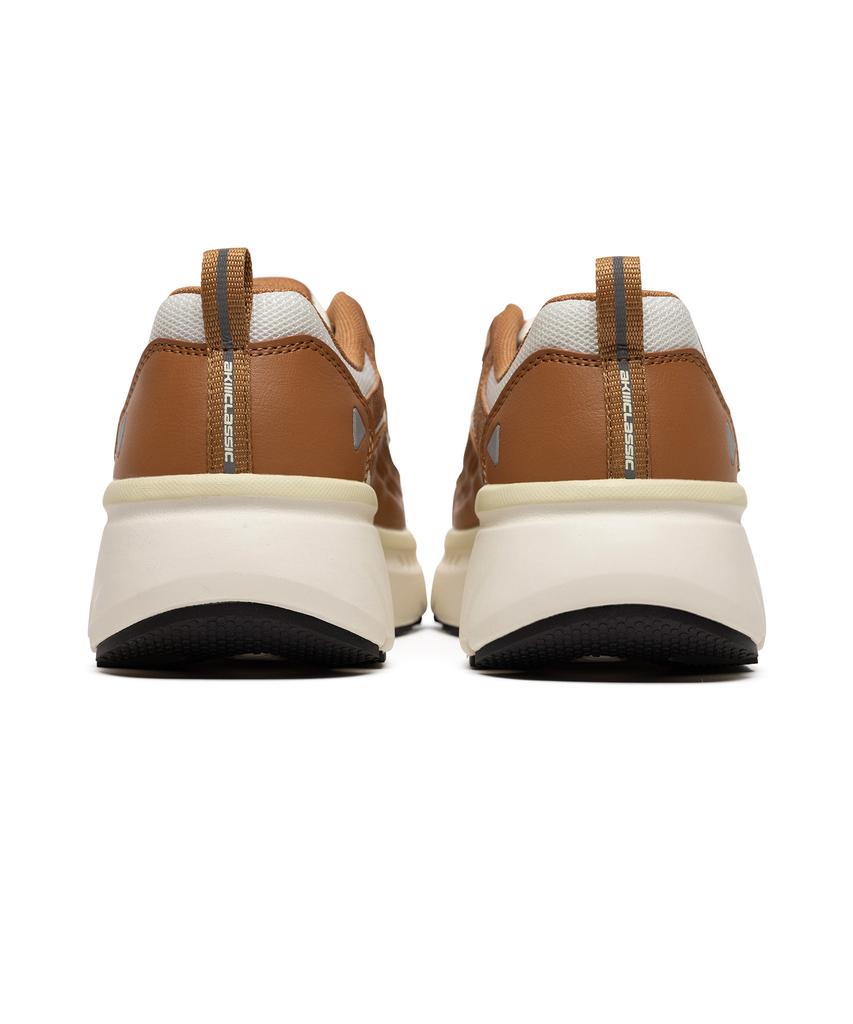 Akiii Classic Bumper Trainer Saddle Brown