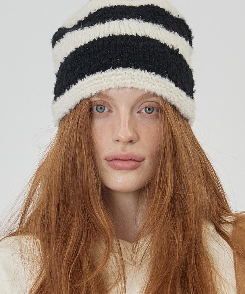THE-ABON Boucle Stripe Beanie Black